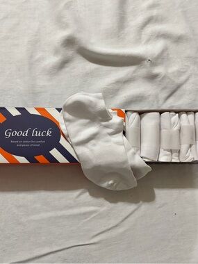 10 pair of ankle/low cut socks NWT